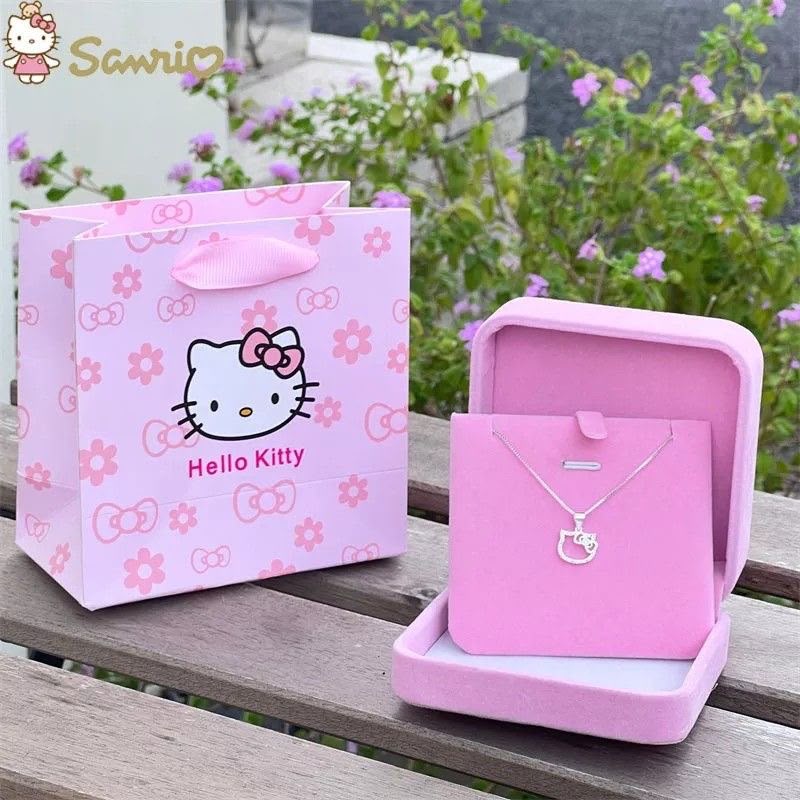 Hello Kitty Necklace Gift Set